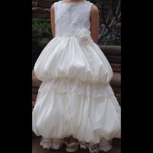 FlowerGirl / communion Dress Size 5/6